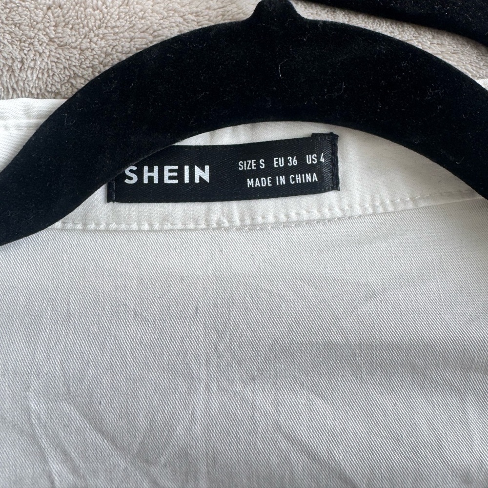 NWOT White Wrap Blouse V Neck Long Sleeve - Picture 7 of 7